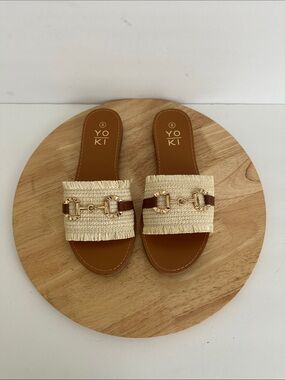Yoki Womens Karmen-20 Flat Sandals
